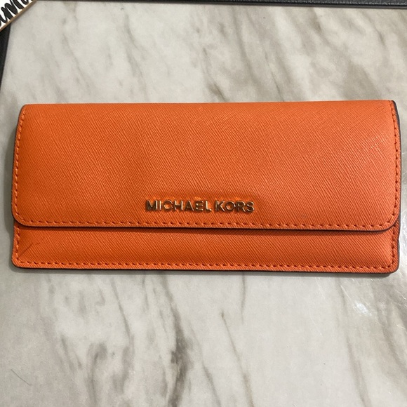 Michael Kors handbag - Picture 11 of 12